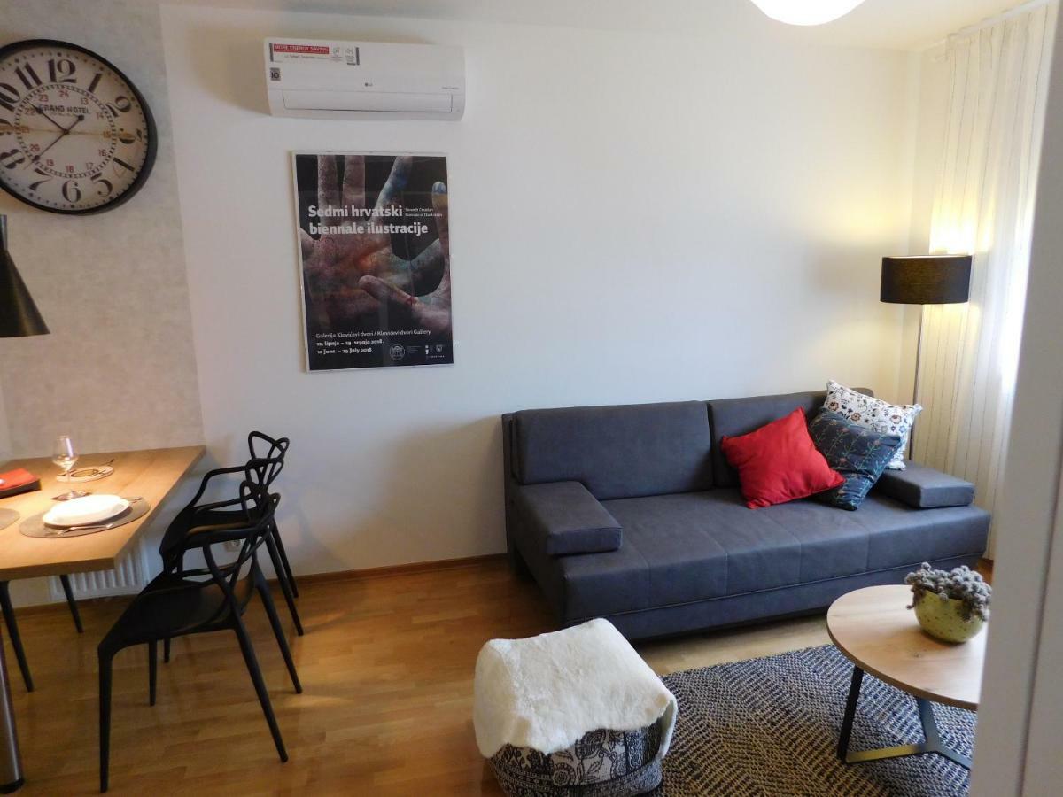 Apartman Nadja Arena Zagabria Esterno foto