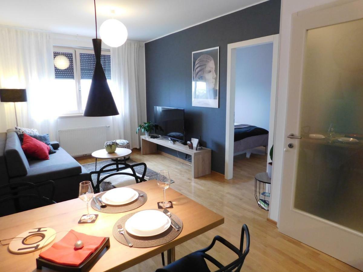 Apartman Nadja Arena Zagabria Esterno foto