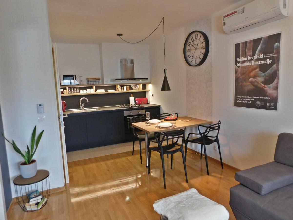 Apartman Nadja Arena Zagabria Esterno foto