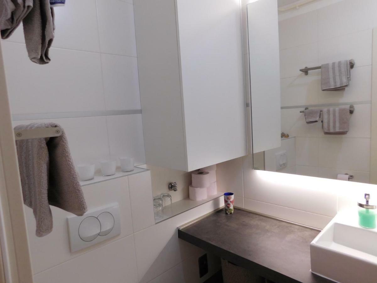 Apartman Nadja Arena Zagabria Esterno foto